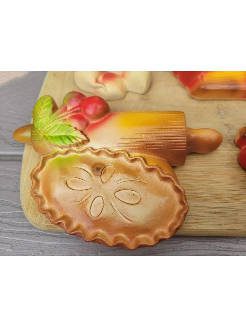 Vintage Miller Studio Cherry Fruit Chalkware Wall Plaques Set Of 4 Small USA